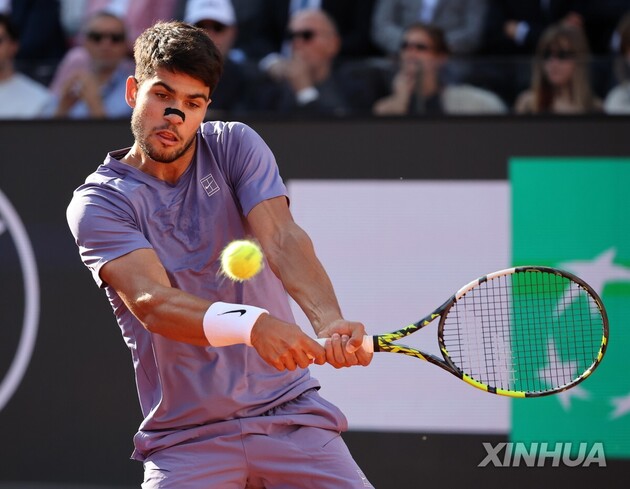 “결승 맞대결 기대감”…신네르·알카라스, 프랑스오픈 개막→2주 열전 돌입 / 연합뉴스