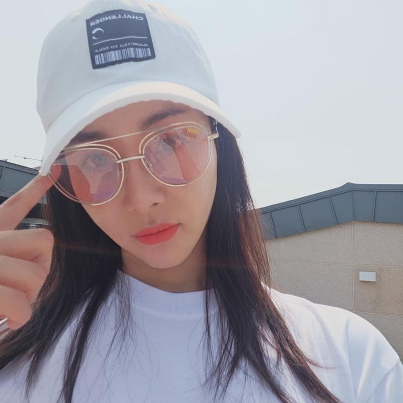 “천천히 다가온 쉼”…한다감, 재활 속 힐링→여름 햇살 셀카 / 배우 한다감 인스타그램