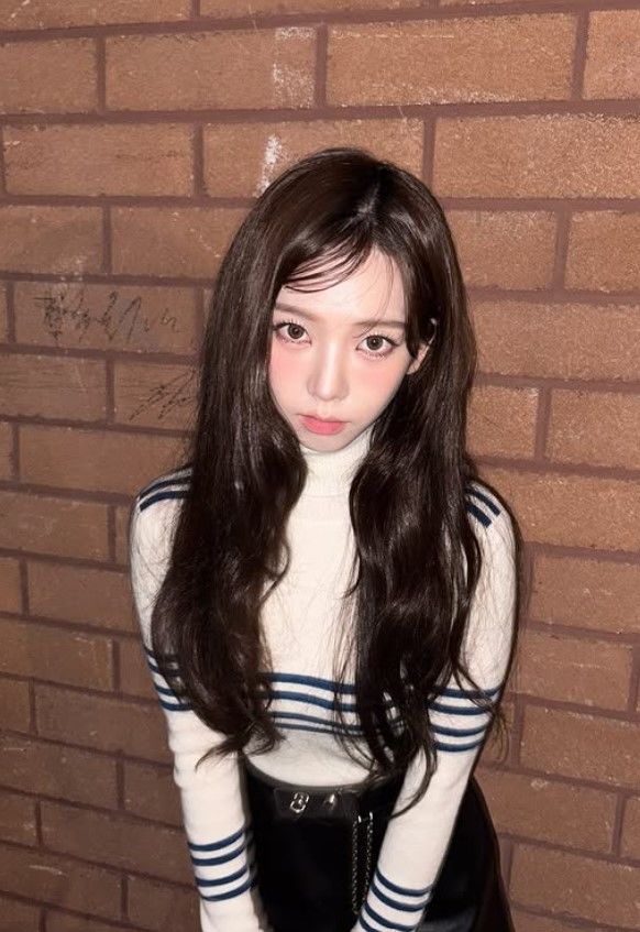 “실명·사진까지 노출”…카리나 팬덤, 이준석 정치적 공유→강력 항의