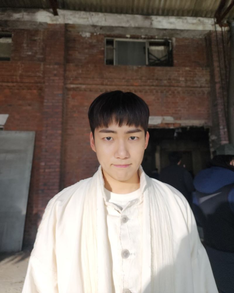 “안녕하세요 탕보살 입니다”…탕준상, 첫 방송 앞두고→순수 미소로 전율 / 배우 탕준상 인스타그램