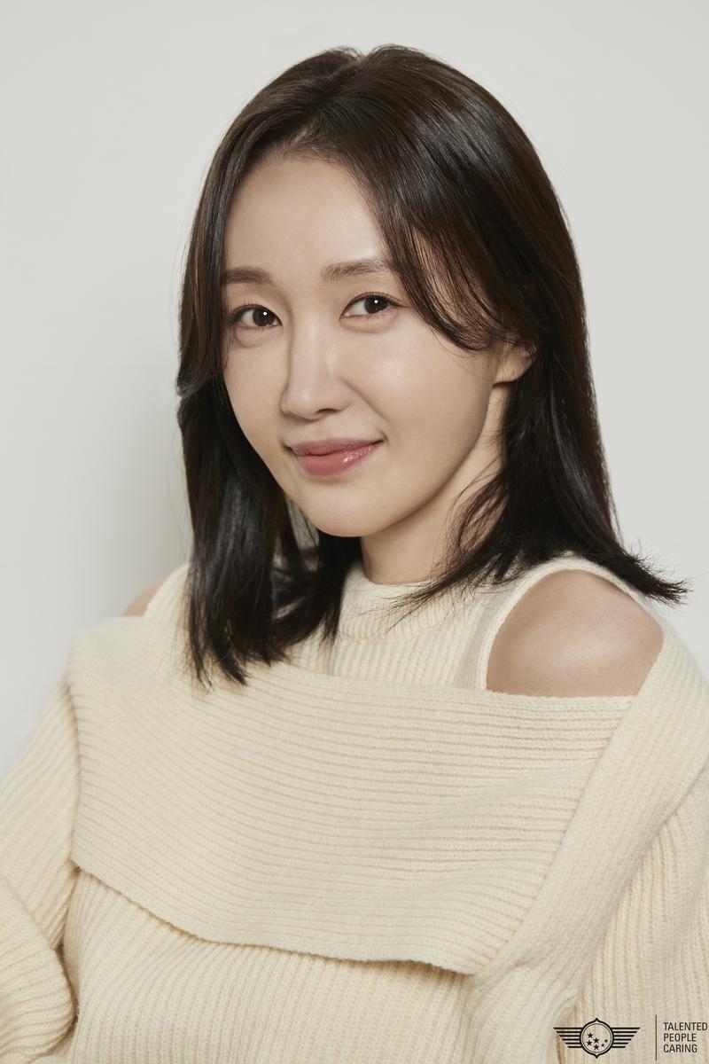 “서늘한 신경전 예고”…오연아, ‘메스를 든 사냥꾼’→섬뜩한 변신 / 프레인TPC