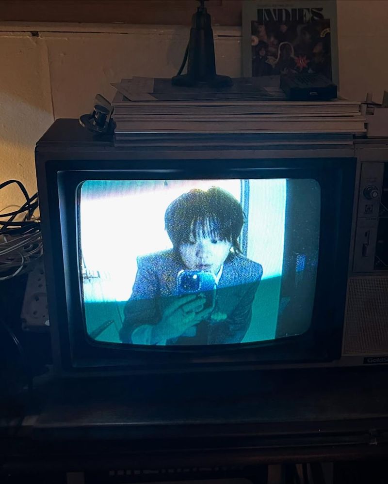 “나인퍼즐”…김다미, 오래된 화면 속 여운→묘한 몰입감 / 배우 김다미 인스타그램