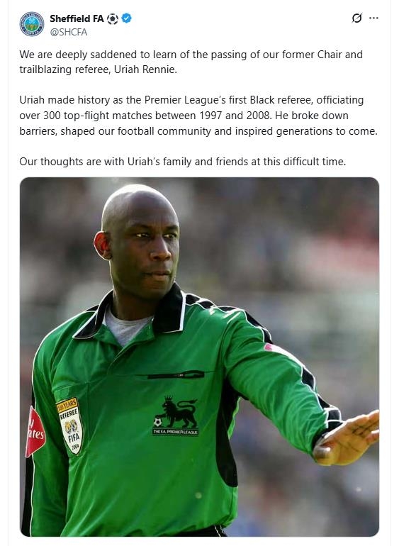 “EPL 최초 흑인 심판 별세”…유라이어 레니, 28년 전 새역사→65세 생 마감 / 연합뉴스