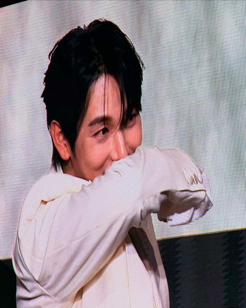 “장난기 머금은 미소”…임시완, 여름빛 무대→순수한 설렘 전율 / 배우 임시완 인스타그램