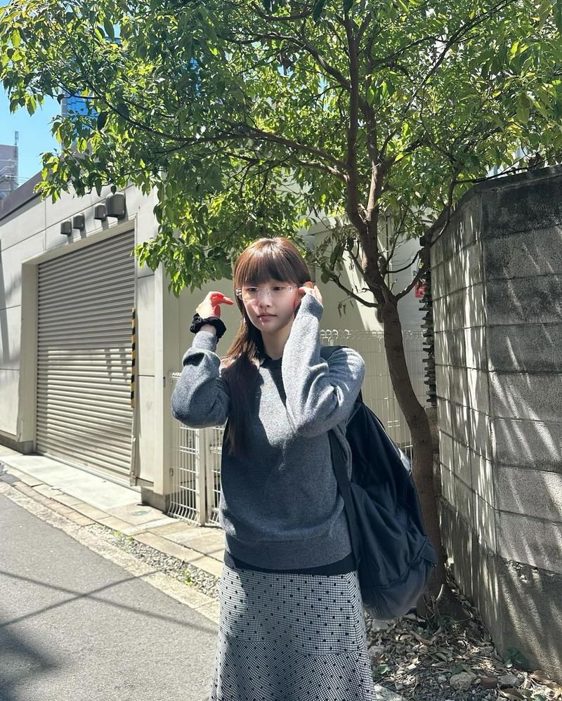 “부드러운 회색빛 오후”…박소담, 초여름 햇살 속→잔잔한 존재감 / 배우 박소담 인스타그램