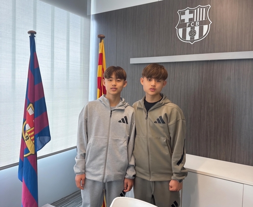 “5년 계약 체결”…이대한·이민국, 바르셀로나 유스팀 입단→스페인 유망주 반열 / 연합뉴스