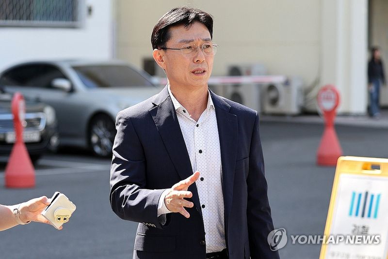 임성근 전 사단장, 특검-박정훈 대령 변호인 3시간 면담 논란