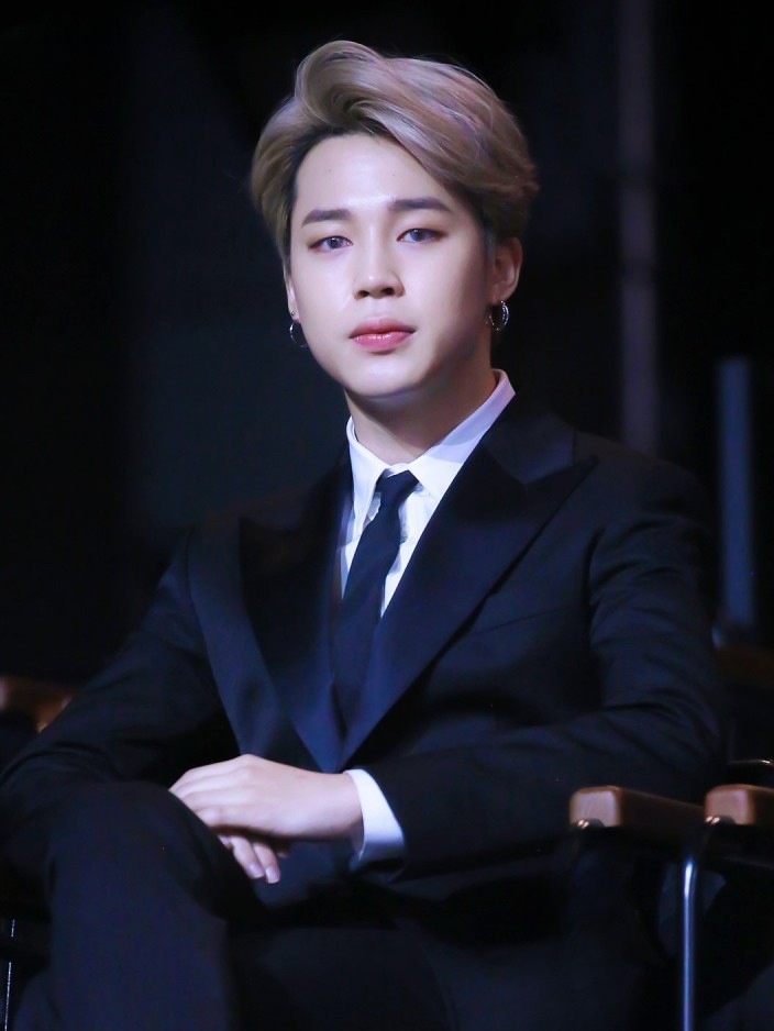 “100번째 1위의 순간”…방탄소년단(BTS) 지민, 스포티파이 기록→역사 새로 쓰다