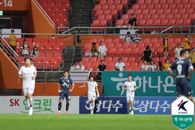 “10명이 싸운 투혼”…광주, 제주전 1-0 승리→5경기 만에 반등