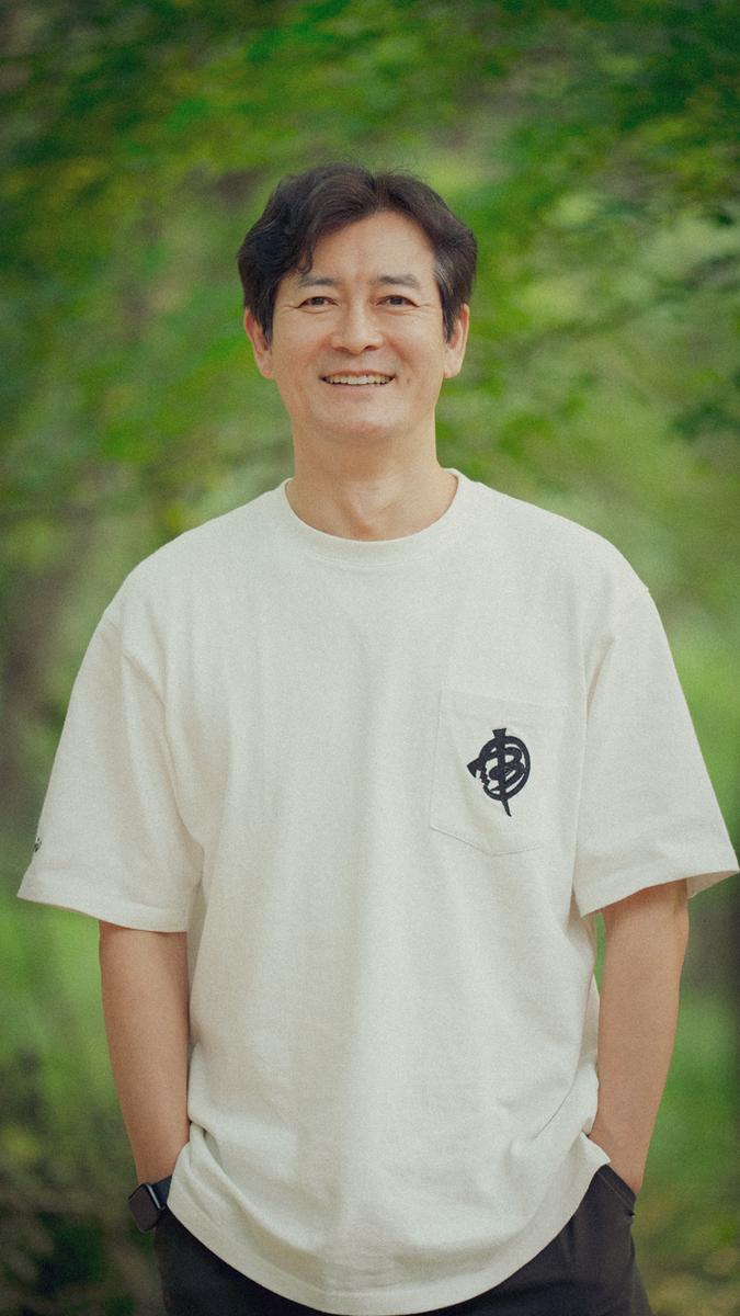 “관록 연기 내공 폭발”…강진휘, ‘하미 2025’ 국회의원 변신→무대 귀환 기대 / 타조엔터테인트