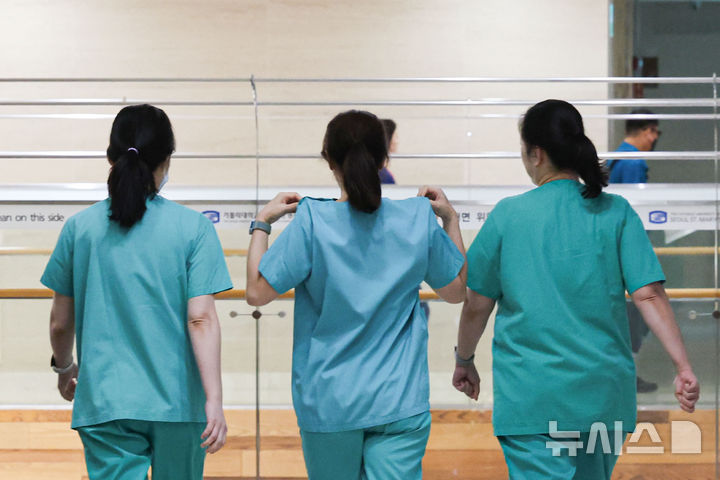 경력 간호사 대규모 이탈…대한간호협회, 인력 불균형 심화→지속가능성 위기 고조