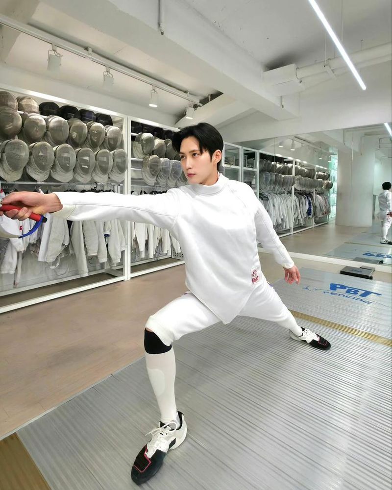 “통증을 이겨내는 의지”…김준호, 빛나는 자세→펜싱장 감동 싹트다 / 전 펜싱선수 김준호 인스타그램