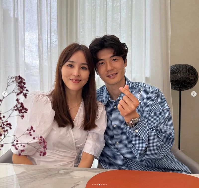 한혜진 손끝에 맺힌 12년의 따스함