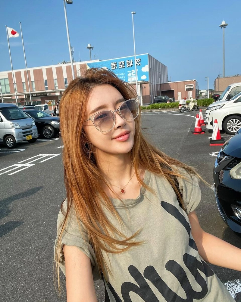 “일본의 여름볕처럼”…서인아, 무심함 속 온기→여행 감성 폭발 / 가수 서인아 인스타그램