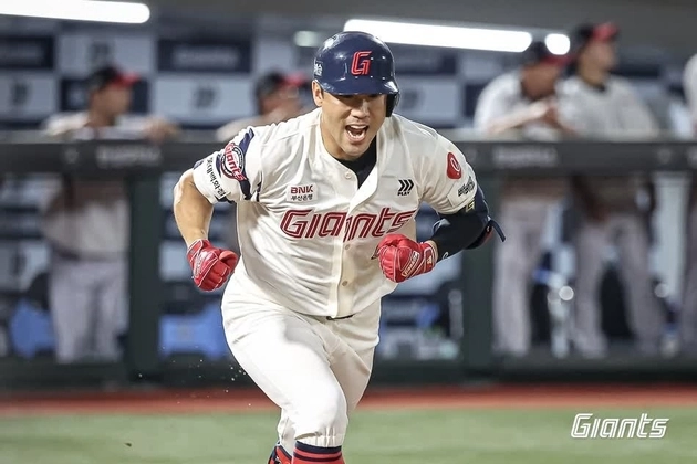 “전준우 결승타 작렬”…롯데, LG전 2-0 승리→40일 만에 공동 2위 / 연합뉴스