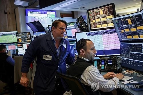 S&P500·나스닥 최고치 경신…뉴욕증시, 6월 고용지표 호조에 상승
