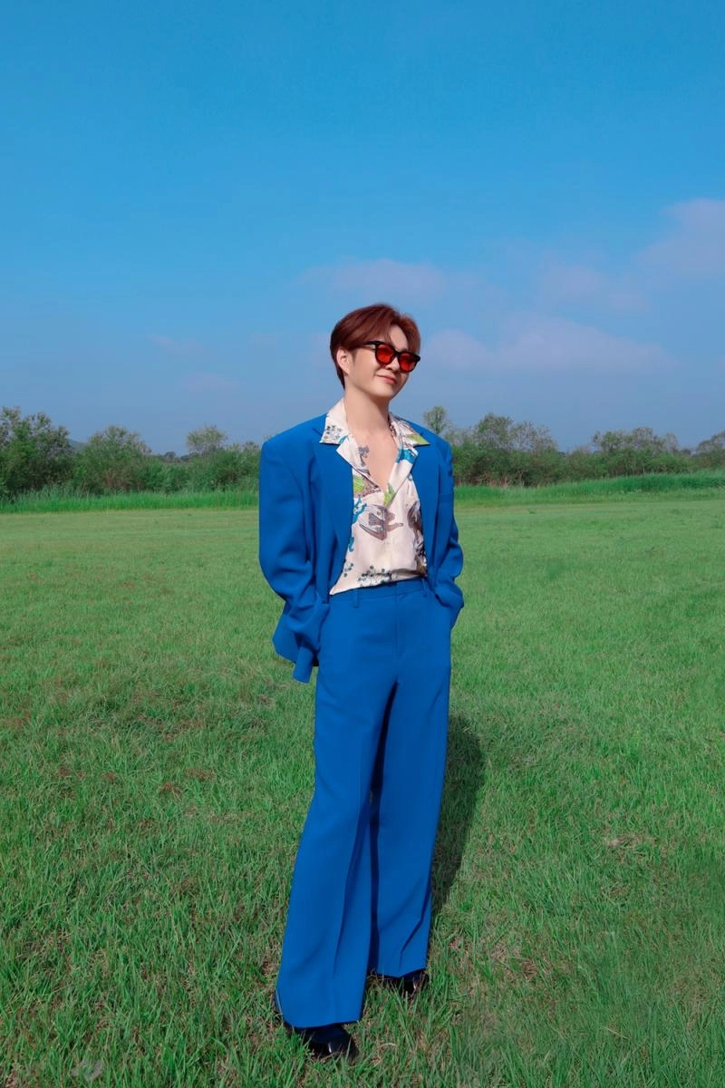 “여름을 달군 열정”…이창섭, ‘VROOM VROOM’ 솔로 서머송→워터밤·멤피스까지 무대 장악 / 판타지오