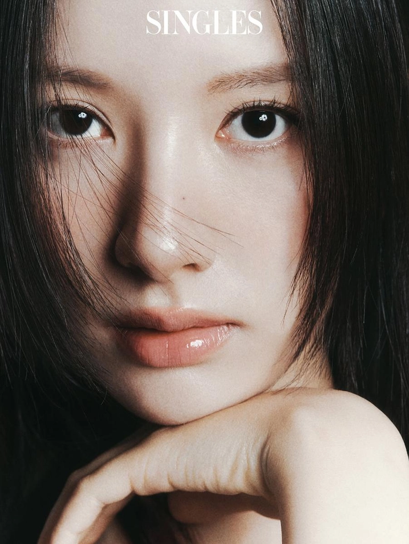 “말하지 않아도 전해지는 눈빛”…보나, 응시만으로 압도→강렬 존재감 / 걸그룹 우주소녀 보나, 배우 김지연 인스타그램