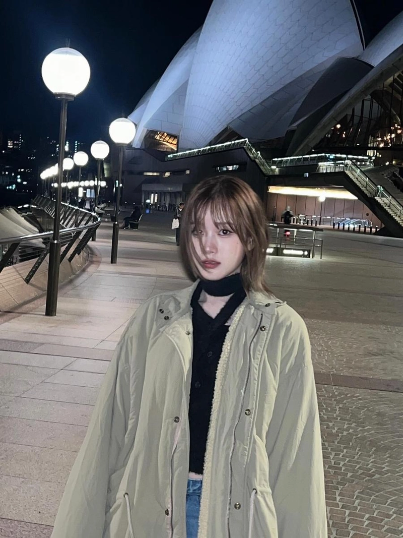 “Sydney 한밤의 설렘”…재이, 겨울밤 감성→오페라하우스 앞 고요한 변신 / 스테이씨 재이 인스타그램