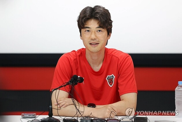“마지막 각오 선포”…기성용, 포항과 새 도전→현역 생활 마침표 예고 / 연합뉴스