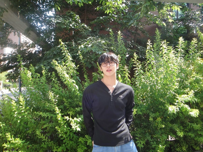 “여름 바람을 따라”…양홍석, 청량한 일상→맑은 미소 자아내 / 그룹 펜타곤 양홍석 인스타그램