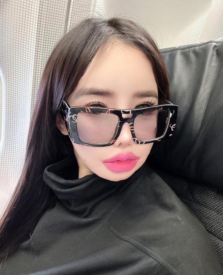 “박봄, 청순미 한층 깊어졌다”…2NE1 근황 속 물오른 미모→팬 응원 쇄도