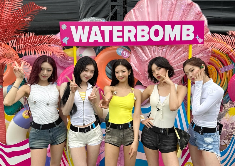 “K팝 퍼포먼스 퀸 ITZY”…‘워터밤 서울 2025’ 뒤흔든 여름 에너지→서머퀸 존재감 / JYP엔터테인먼트