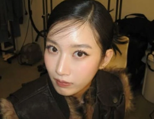 문가영 초밀착 미소 포착