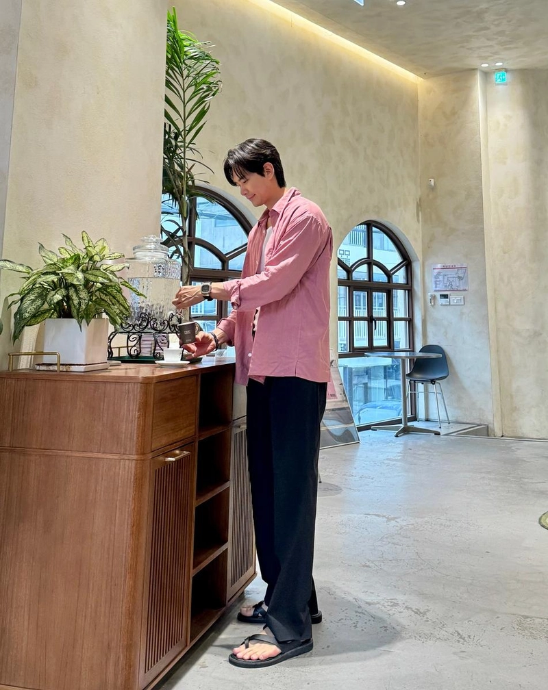 “one fine day”…박창환, 여유로움 속 산뜻한 오후→감성 충만 / 하트페어링 출연자 조종사 박창환 인스타그램