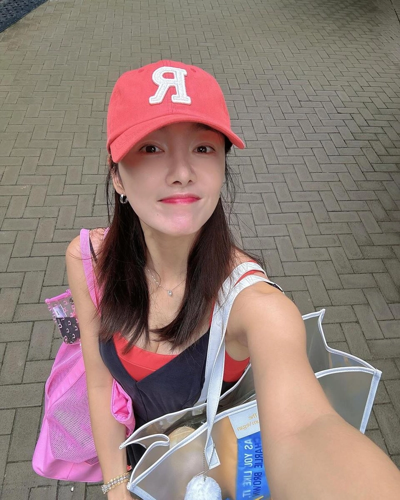 “덥다더워”…소이현, 한여름 속 산뜻 미소→일상 속 힐링 / 배우 소이현 인스타그램