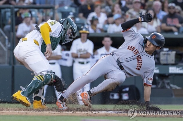 “3회 중전안타·1득점 활약”…이정후, 애슬레틱스전 5타수 1안타→샌프란시스코 7-2 승리 견인 / 연합뉴스