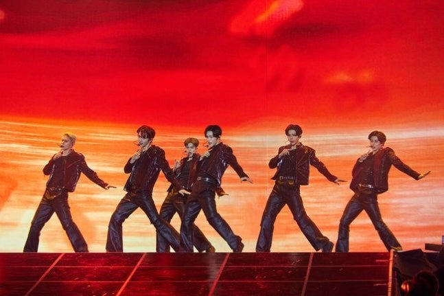 “라이즈·브리즈 싱크로나이즈”…라이즈, ‘라이징 라우드’ 첫 항해→서울 3만 시선 사로잡았다