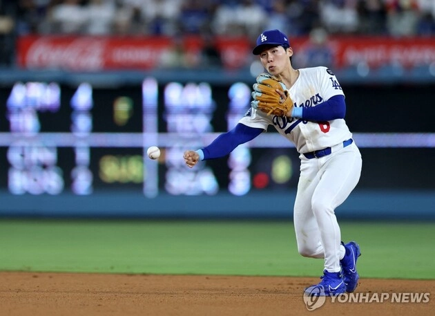 “환상 수비로 기립 박수”…김혜성, 휴스턴전 선발복귀→1안타 호수비로 존재감 / 연합뉴스