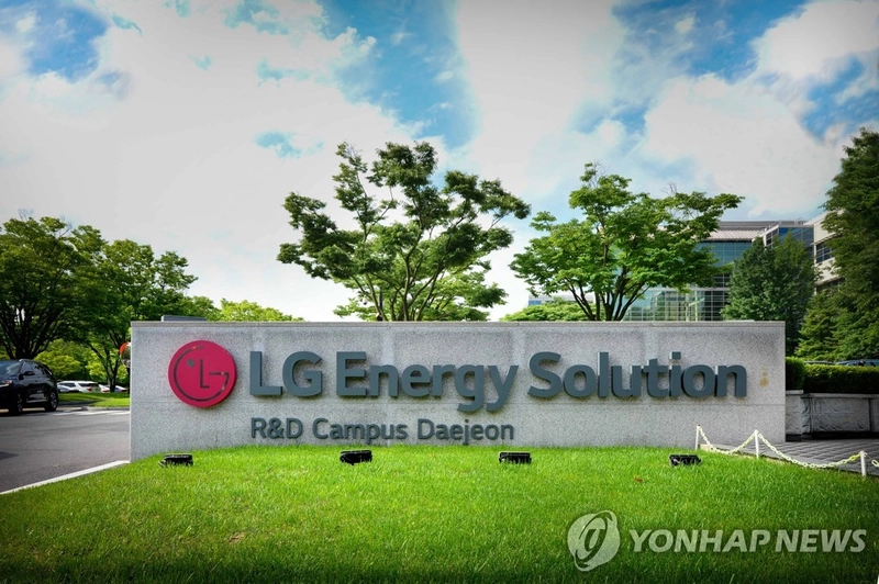 ‘LG에너지솔루션’ 2분기 영업이익 4,922억…작년 대비 152% 증가