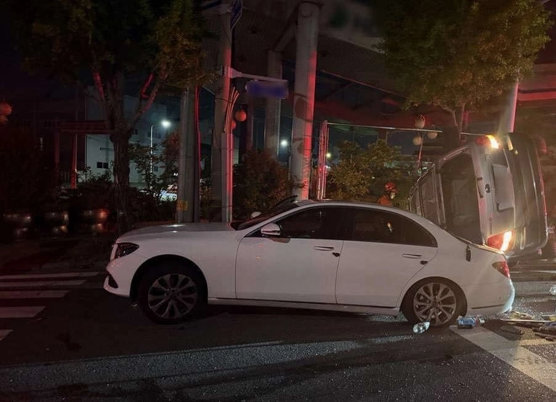 고령 운전자와 도심 교차로 안전