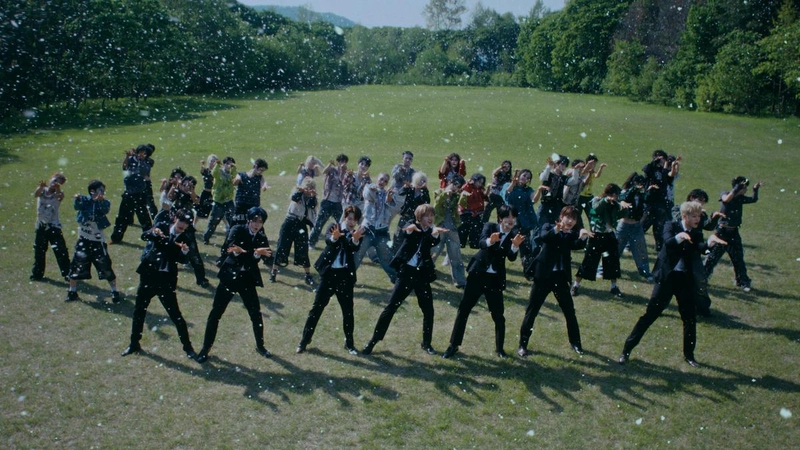 “클로즈 유어 아이즈, ‘Snowy Summer’로 돌아온다”→좀비 퍼포먼스에 시선 집중 / 언코어