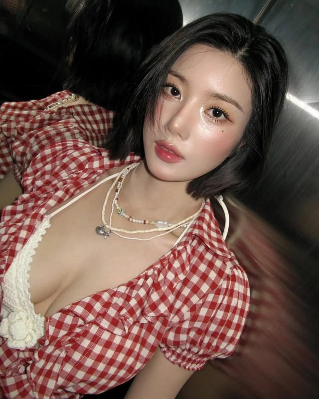 권은비 인스타그램