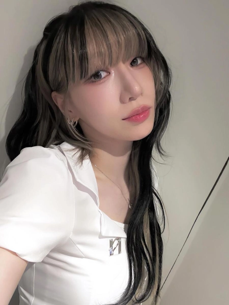 “이 날 만큼은 공주가 되”…이바다, 꿈결 같은 여름밤→청초한 셀카 / 안무가 이바다 인스타그램