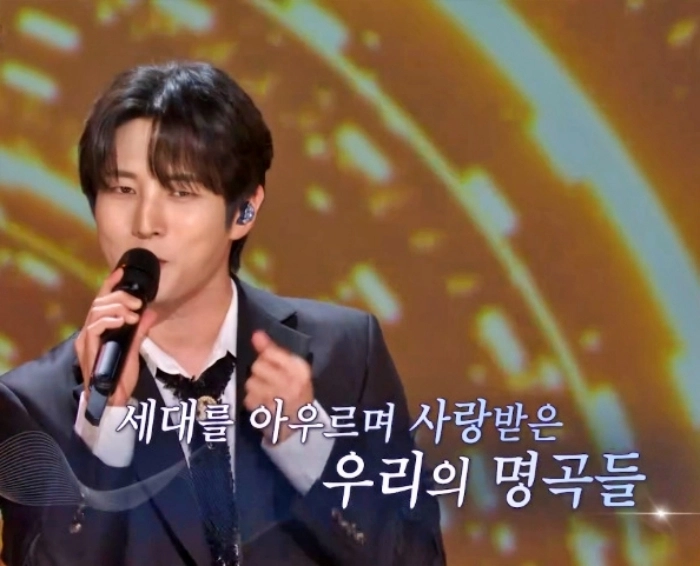 김중연, 남진 명곡에 청춘을 실었다…가요무대 무대 아래 모두 숨죽인 감동→뜨거운 시대 교감