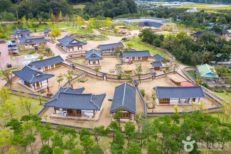 신라불교초전지(ⓒ한국관광공사 포토코리아-김지호)