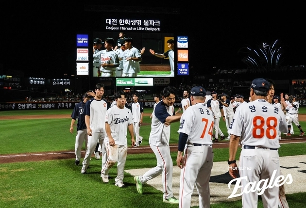 “16안타 14득점 폭발”…한화, KIA 제압→전반기 1위 50승 선착 / 연합뉴스