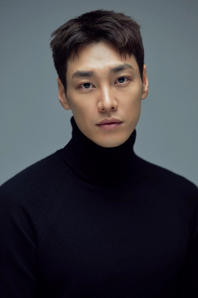 “완벽함 뒤 위험한 두 얼굴”…김영광, ‘은수 좋은 날’ 이경 변신→새로운 서사 예고 / 와이드에스컴퍼니