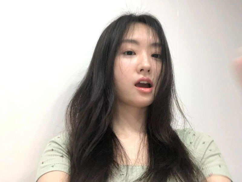 “비 와서 부스스”…이혜원, 내추럴한 여름→순간의 흔들림 / 환승연애3 출연자 영어강사 이혜원 인스타그램