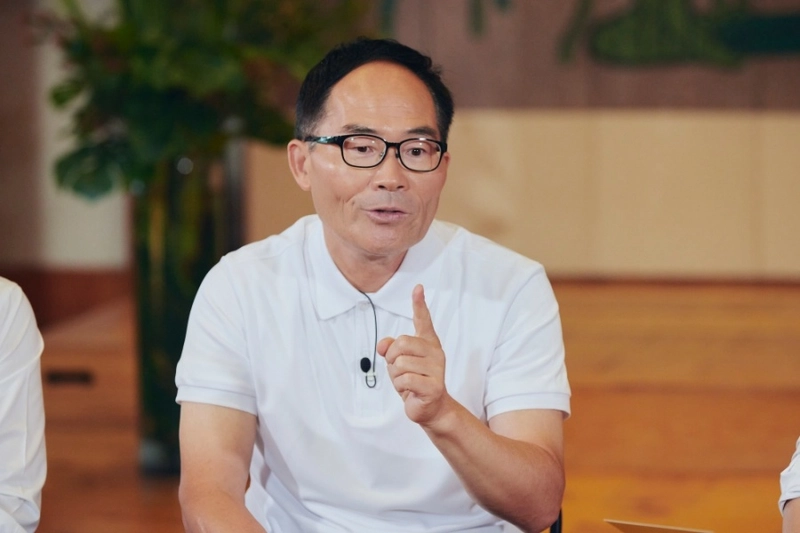 “스칼릿 조핸슨·사넬 미용실 재회”…‘유 퀴즈 온 더 블럭’ 300회→감동과 웃음 모두 잡았다 / tvN