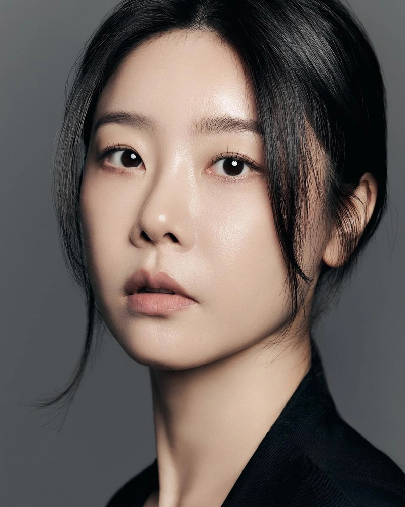 “새로운 마음으로 한 걸음”…박소진, 고요한 시선→변화의 초상 / 걸그룹 걸스데이 박소진 인스타그램
