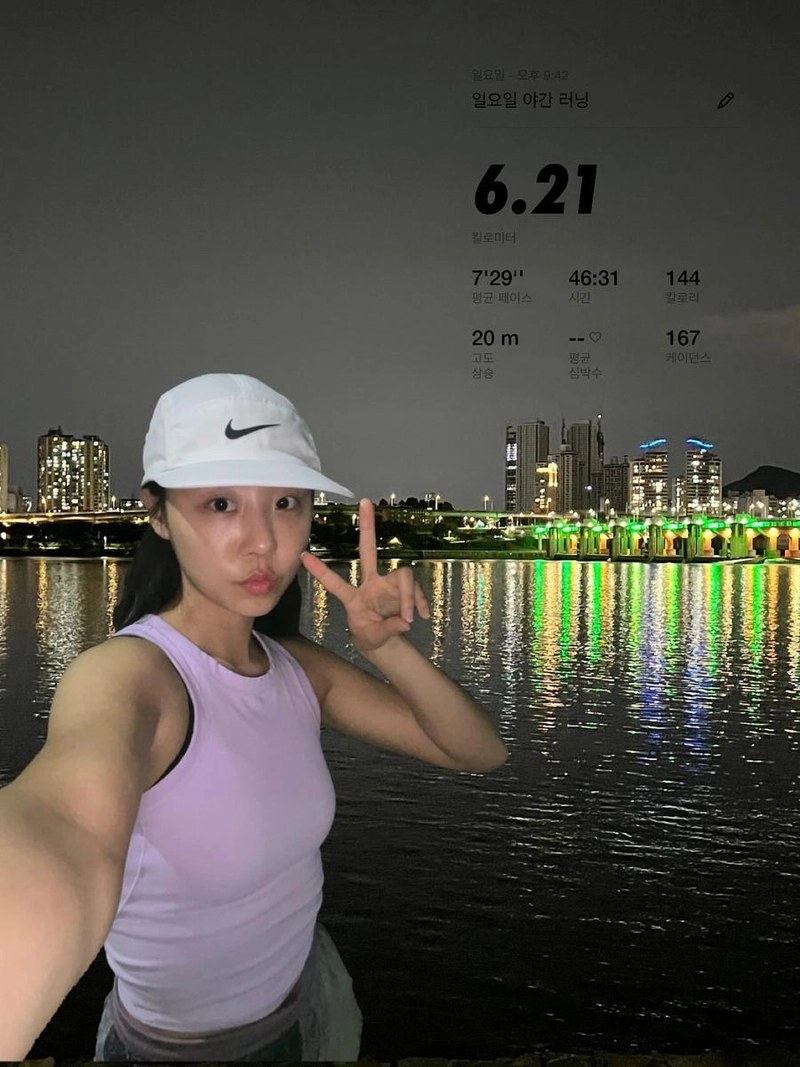 “여름 밤을 달리며”…송서린, 빛나는 러너→에너지 폭발 / 배우 송서린 인스타그램