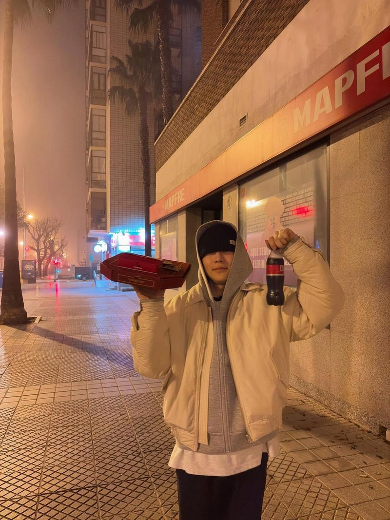 “피곤함과 여유 사이”…배인혁, 한밤 길거리→소박한 일상 속 위로 / 배우 배인혁 인스타그램