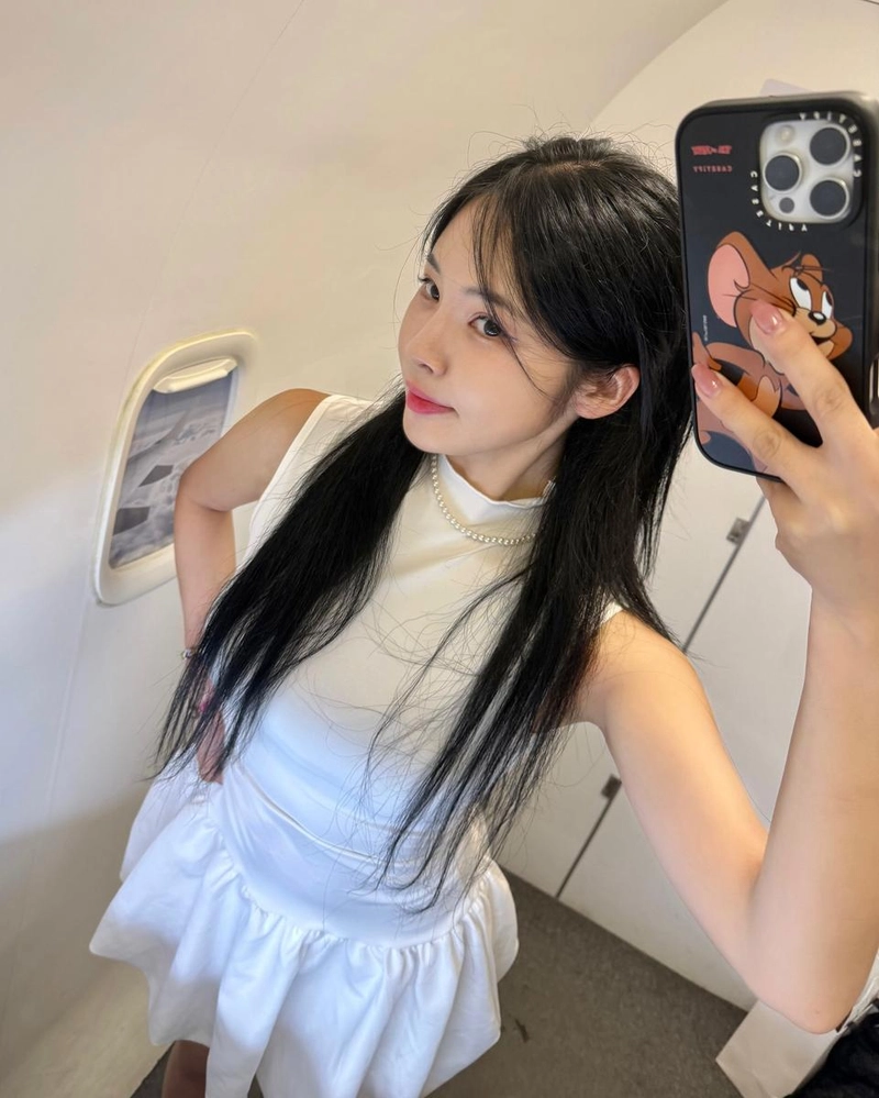 “Nothing like that hometown vibe”…강미지, 설렘 머문 여름→청순한 원피스 셀카 / 카레이서 강미지 인스타그램