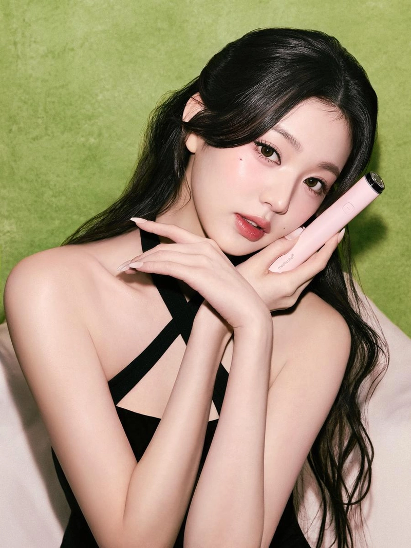 “Forever young”…장원영, 우아한 고요→청량 미모 절정 / 걸그룹 아이브 장원영 인스타그램