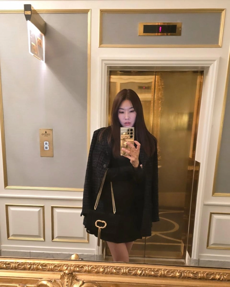 “예상보다 더 추웠던 노르웨이”…한혜진, 여행의 낭만→고요한 여운 / 모델 한혜진 인스타그램